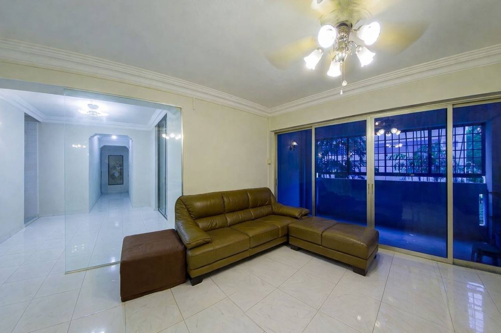 Living room of the Executive Apartment at 550 Pasir Ris Street 51